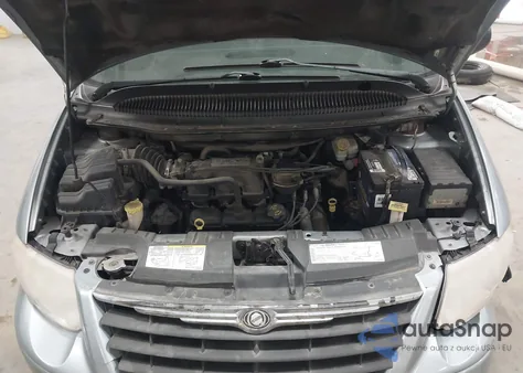 2005 Chrysler Town & Country Touring z USA, uszkodzony, nr VIN 2C4GP54L75R129944